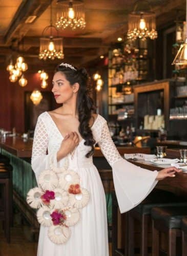 Wedding.contemporary.shells